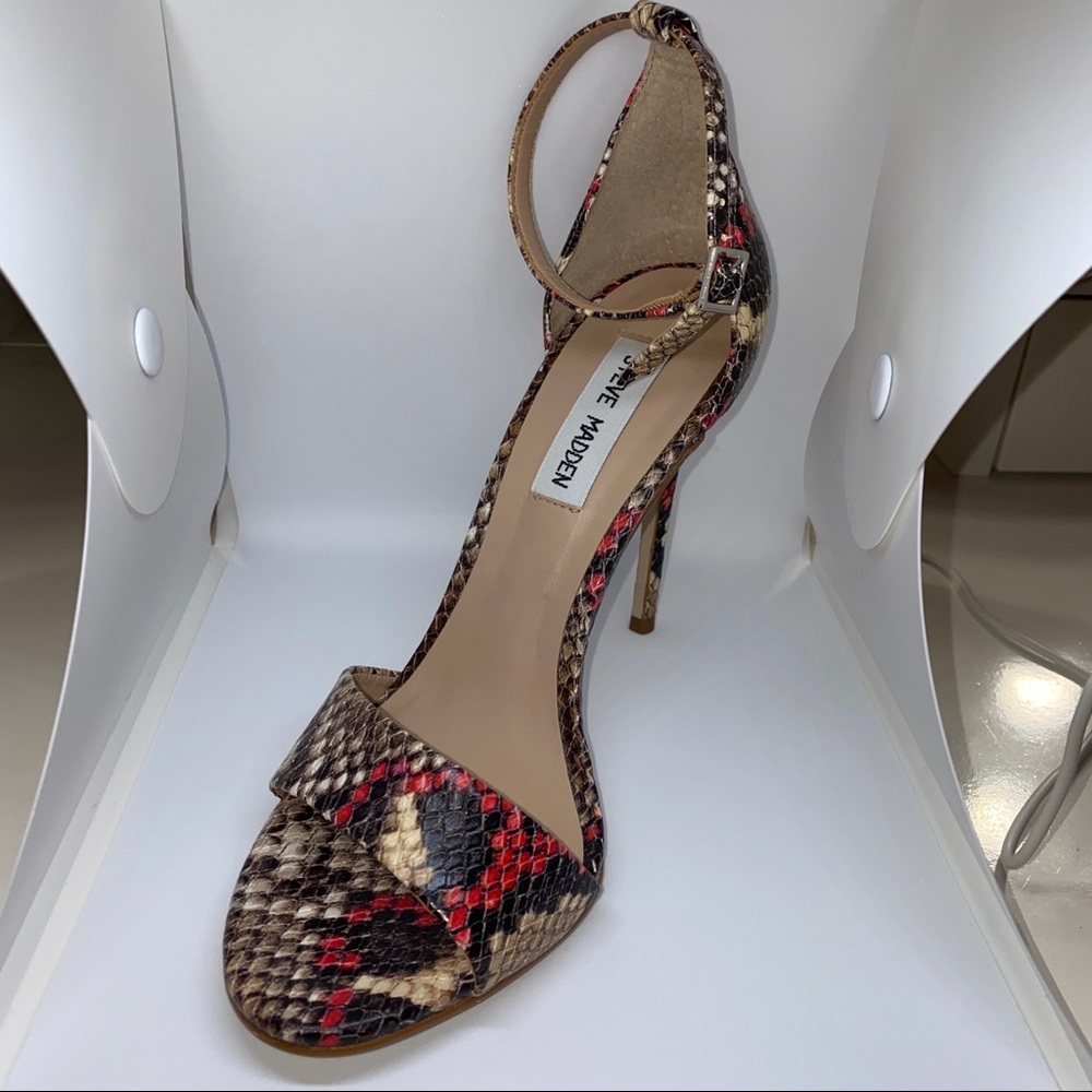 Steve Madden Red and Brown Snake Print Heels